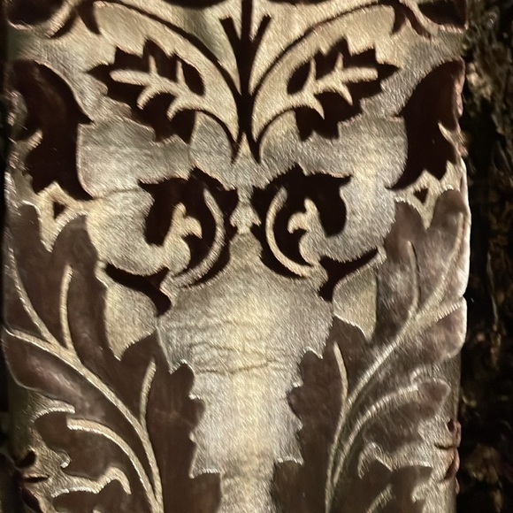 Chicos Crushed Velvet and Brocade Paneled Jacket Size3 Chicos = size 16 - Picture 8 of 9